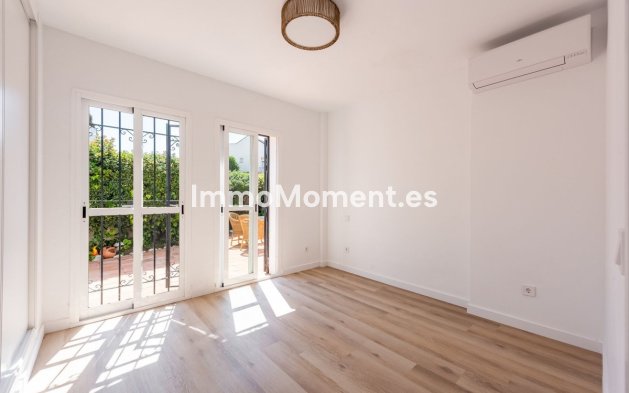Bestaande woning - Appartement - Estepona  - Benamara