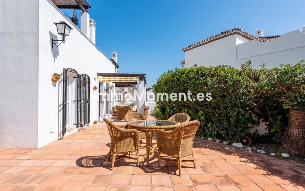Bestaande woning - Appartement - Estepona  - Benamara