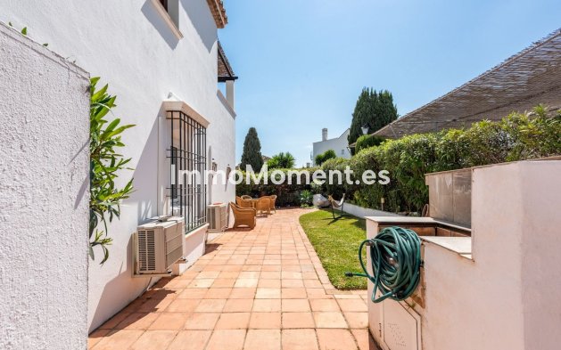 Bestaande woning - Appartement - Estepona  - Benamara