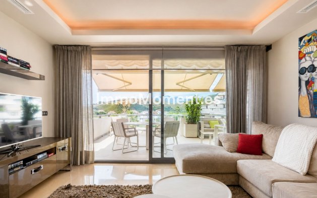 Resale - Apartment - Benahavís - Benahavís Centro