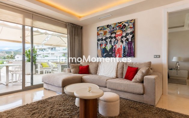 Resale - Apartment - Benahavís - Benahavís Centro