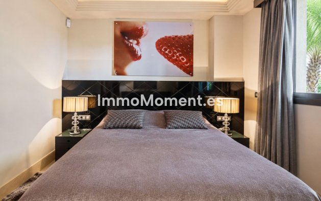 Resale - Apartment - Benahavís - Benahavís Centro