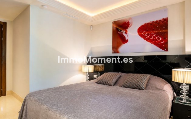 Resale - Apartment - Benahavís - Benahavís Centro