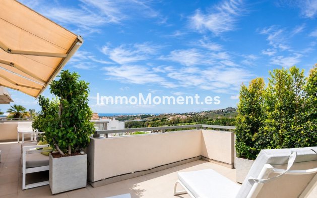 Resale - Apartment - Benahavís - Benahavís Centro