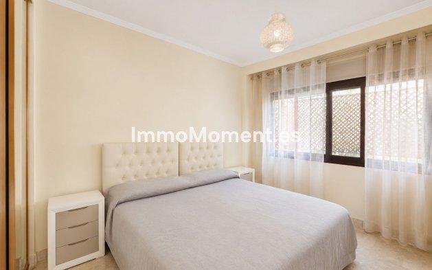 Wiederverkauf - Wohnung - Estepona  - Estepona Centro