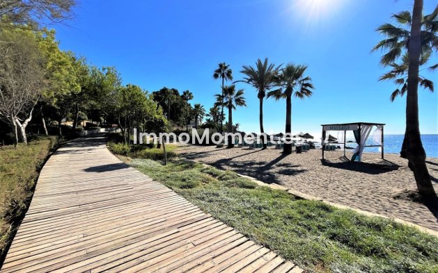 Wiederverkauf - Wohnung - Estepona  - Estepona Centro