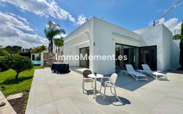 Reventa - Villa independiente - Orihuela - Las Colinas Golf