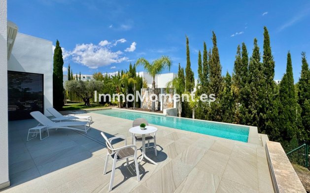 Reventa - Villa independiente - Orihuela - Las Colinas Golf