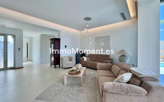Reventa - Villa independiente - Orihuela - Las Colinas Golf