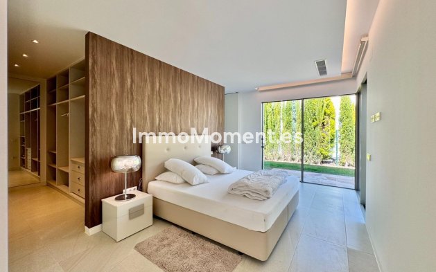 Reventa - Villa independiente - Orihuela - Las Colinas Golf