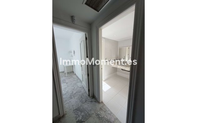 Revente - Maison mitoyenne - Marbella - Marbella Centro