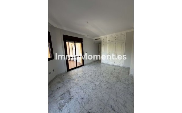 Revente - Maison mitoyenne - Marbella - Marbella Centro
