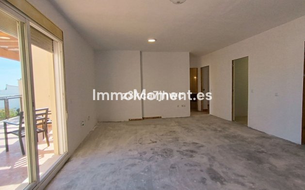 Bestaande woning - Appartement - Estepona  - Cancelada