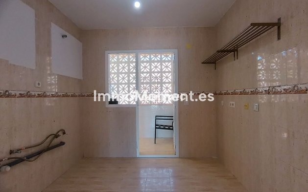 Bestaande woning - Appartement - Estepona  - Cancelada