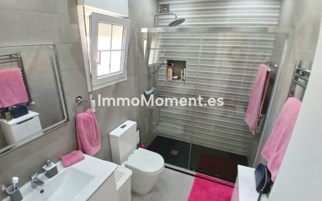 Resale - Detached villa - Orihuela - Villamartín
