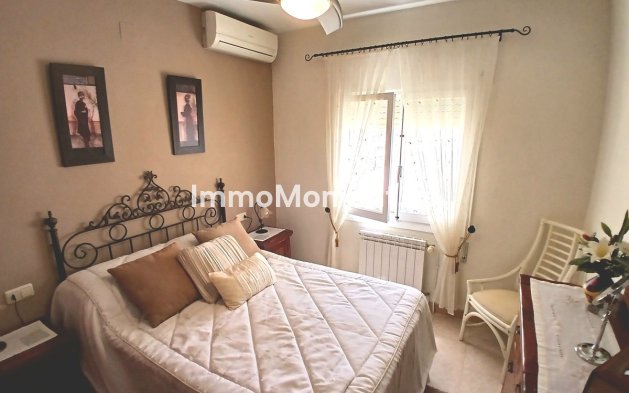 Resale - Detached villa - Orihuela - Villamartín
