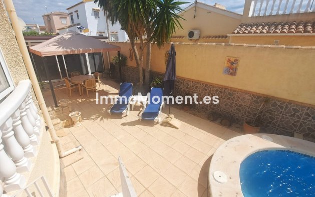 Resale - Detached villa - Orihuela - Villamartín