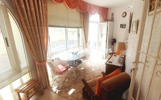 Resale - Detached villa - Orihuela - Villamartín