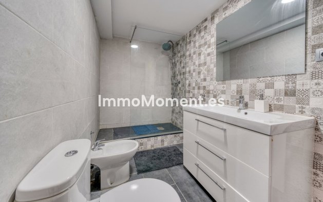Wiederverkauf - Freistehende Villa - Estepona  - Estepona Centro