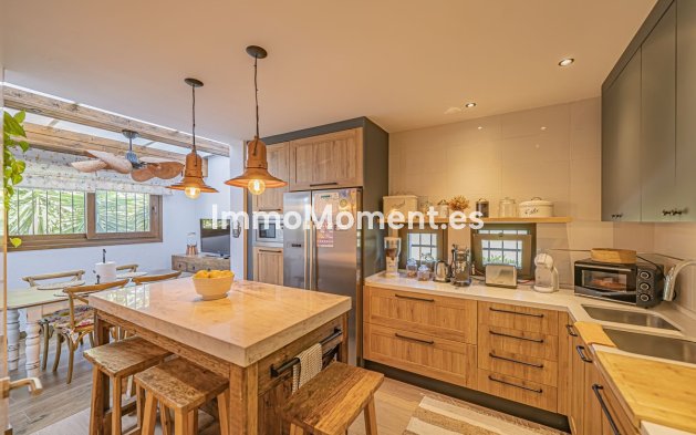 Bestaande woning - Rijtjeshuis - Estepona  - Atalaya