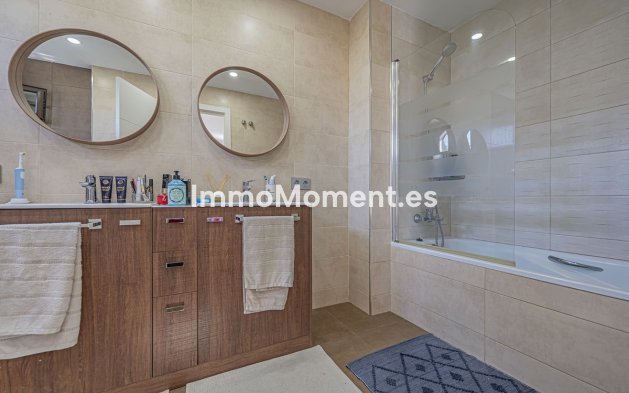 Bestaande woning - Rijtjeshuis - Estepona  - Atalaya
