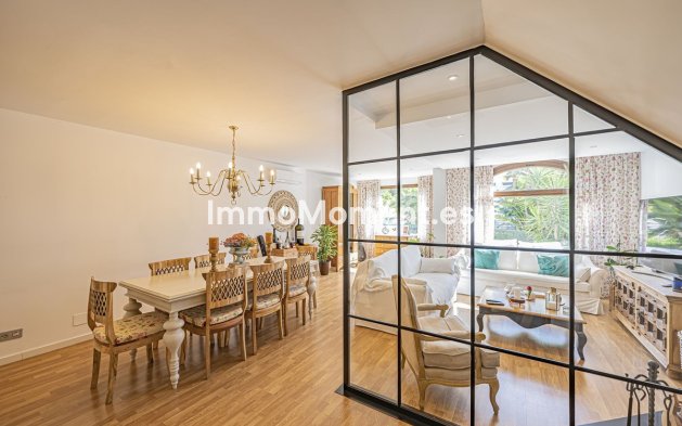 Bestaande woning - Rijtjeshuis - Estepona  - Atalaya