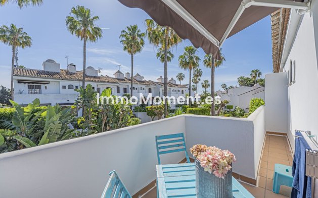 Bestaande woning - Rijtjeshuis - Estepona  - Atalaya