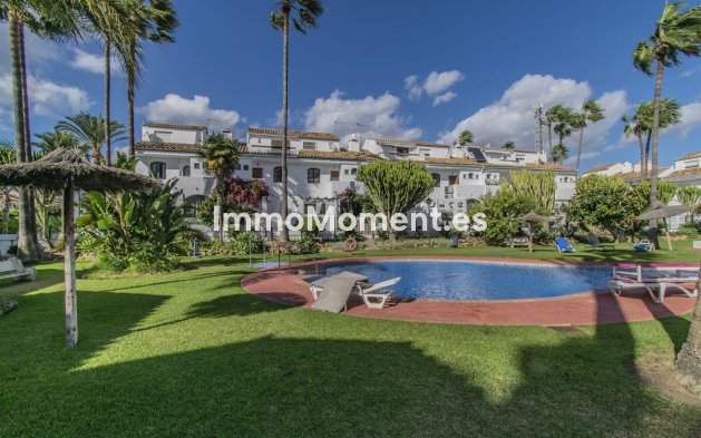 Bestaande woning - Rijtjeshuis - Estepona  - Atalaya