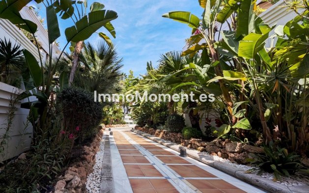 Wiederverkauf - Wohnung - Marbella - Aloha