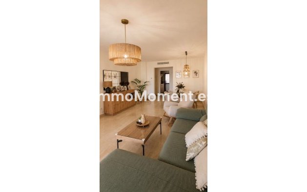 Wiederverkauf - Wohnung - Estepona  - Valle Romano