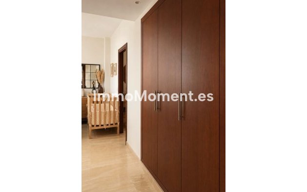 Wiederverkauf - Wohnung - Estepona  - Valle Romano