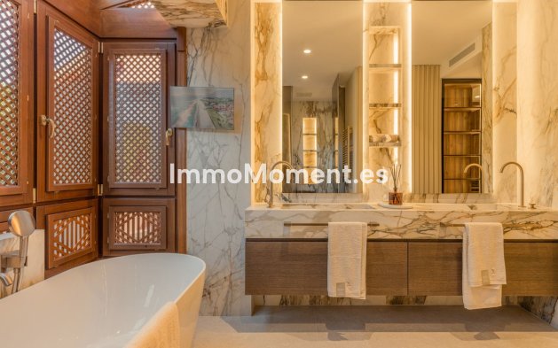 Reventa - Apartamento - Estepona  - Estepona Centro