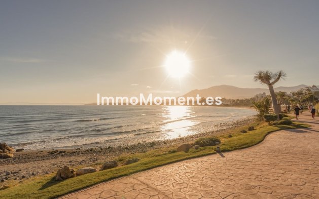 Reventa - Apartamento - Estepona  - Estepona Centro