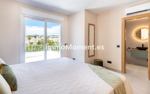 Resale - Townhouse - Estepona - New Golden Mile