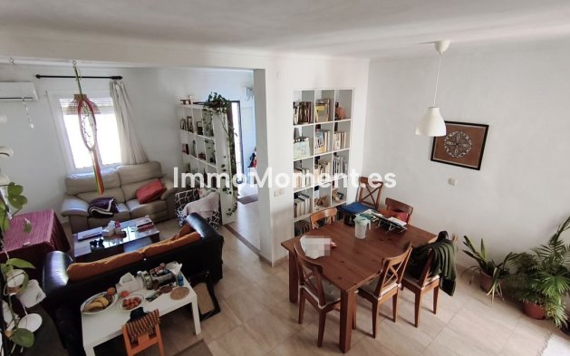 Resale - Townhouse - Inland  - Coín