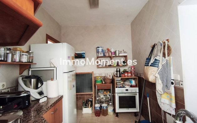 Resale - Townhouse - Inland  - Coín