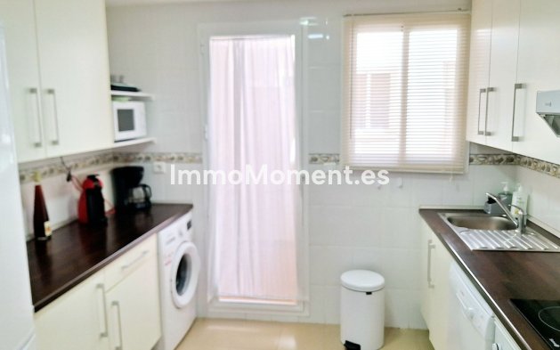 Resale - Apartment - Casares - Doña Julia