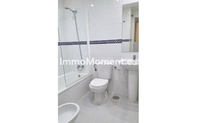 Resale - Apartment - Casares - Doña Julia