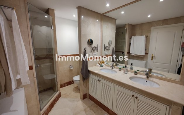 Wiederverkauf - Wohnung - Marbella - Puerto Banús