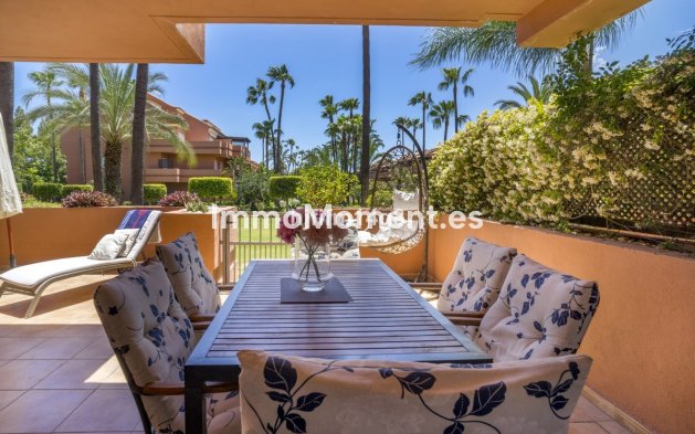 Wiederverkauf - Wohnung - Marbella - Puerto Banús