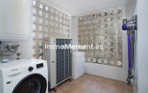 Wiederverkauf - Wohnung - Marbella - Puerto Banús