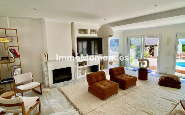 Wiederverkauf - Freistehende Villa - Estepona  - El Padron
