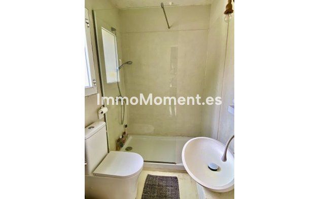 Wiederverkauf - Freistehende Villa - Estepona  - El Padron