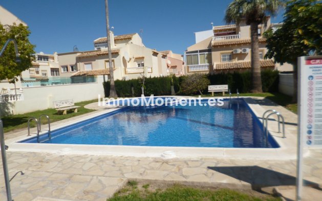 Wiederverkauf - Freistehende Villa - Orihuela - Playa Flamenca