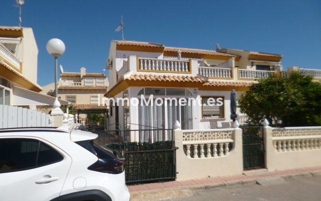 Wiederverkauf - Freistehende Villa - Orihuela - Playa Flamenca