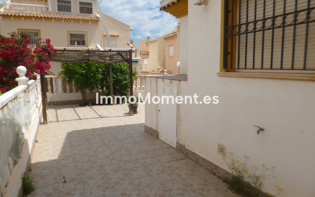 Wiederverkauf - Freistehende Villa - Orihuela - Playa Flamenca