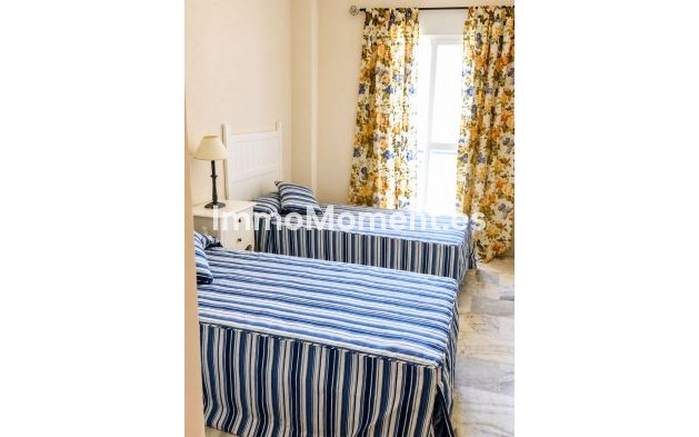 Resale - Apartment - Manilva - San Luis de Sabinillas
