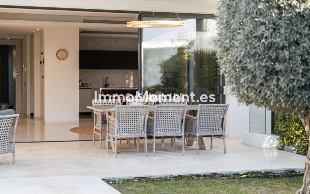 Wiederverkauf - Freistehende Villa - Marbella - Marbella Centro