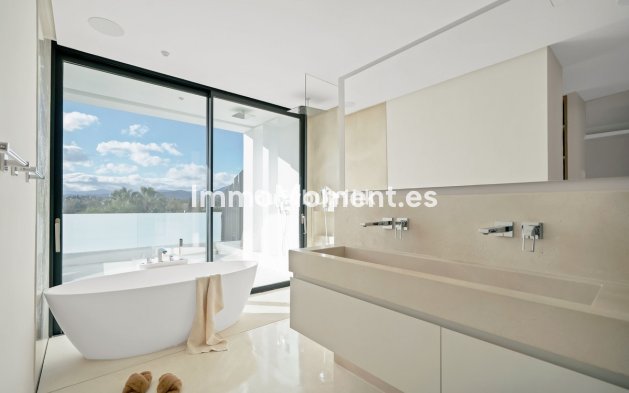 Wiederverkauf - Freistehende Villa - Marbella - Marbella Centro