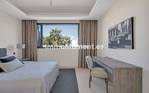 Wiederverkauf - Freistehende Villa - Marbella - Marbella Centro